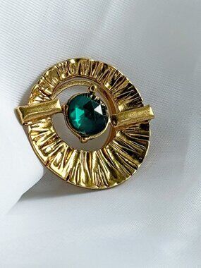 Vintage Gold Tone & Green Scarf Clip